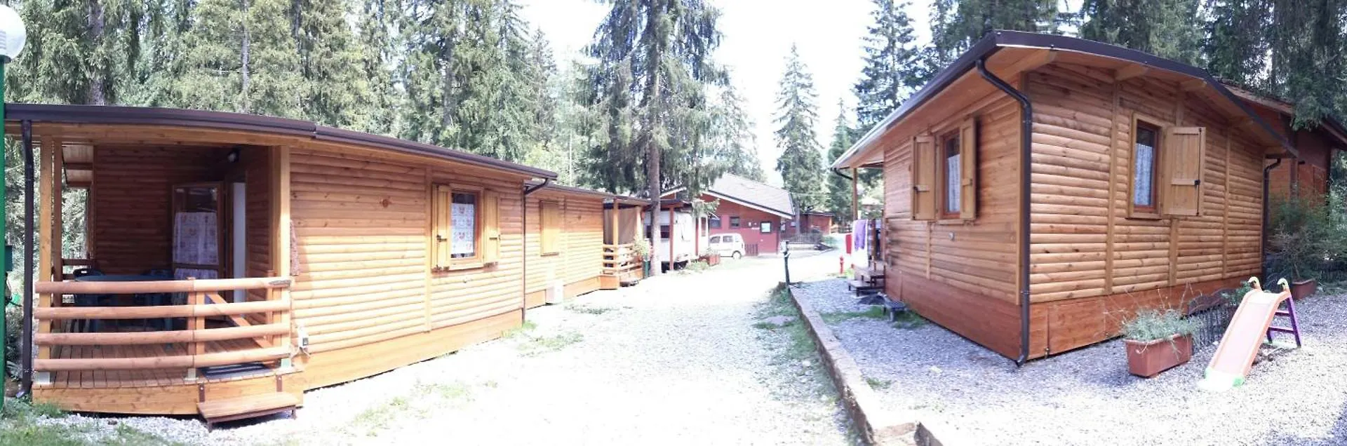 Camping Village Boscoblu' Borno 0*,  Italy