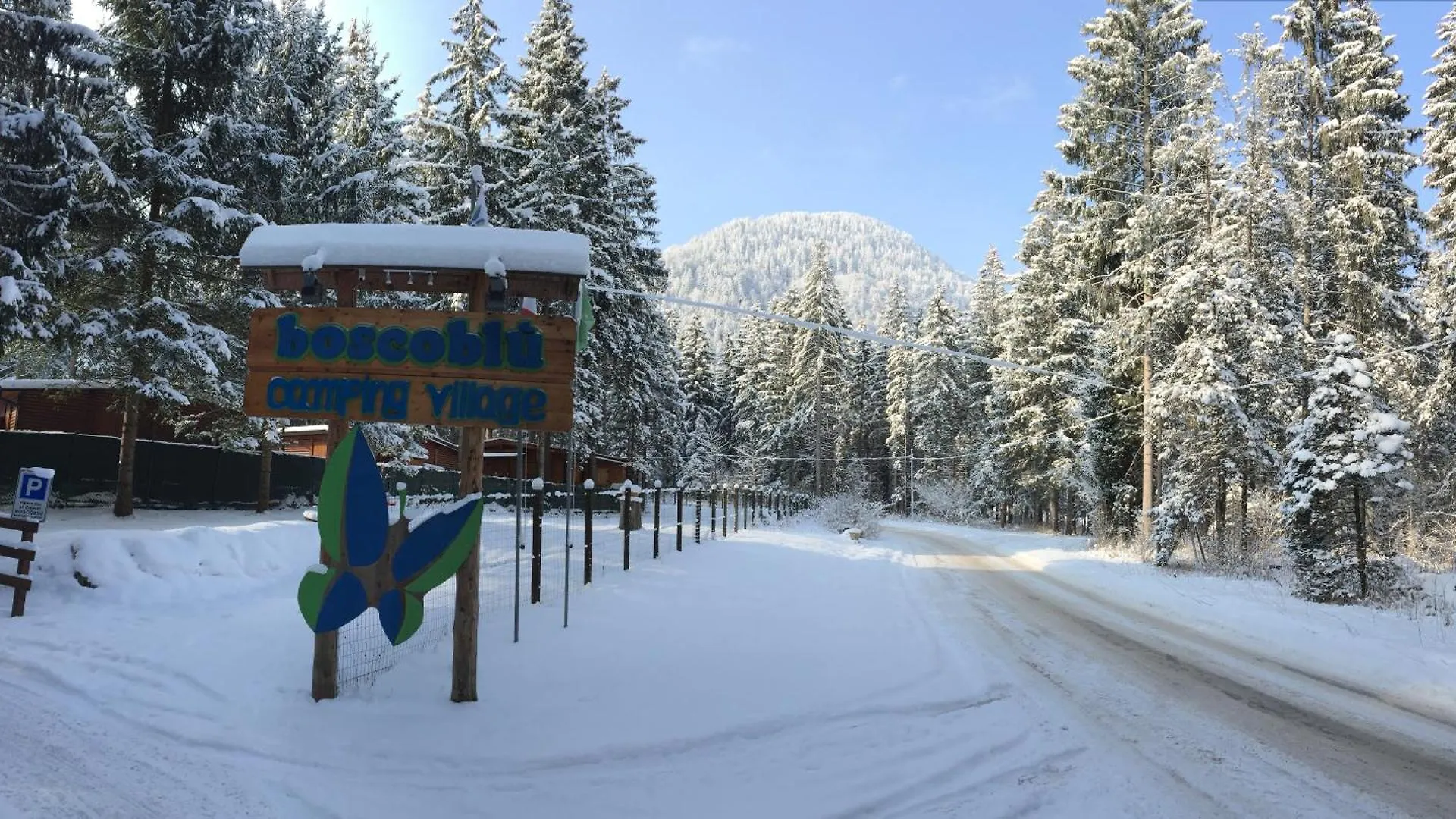 Camping Village Boscoblu' Borno Campsite